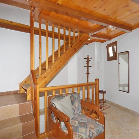 Traditional City Centre House スコペロス エクステリア 写真