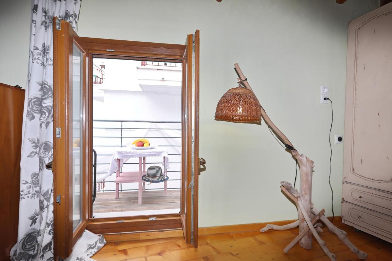 Traditional City Centre House スコペロス エクステリア 写真
